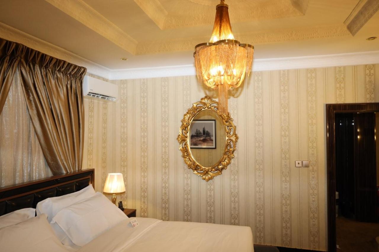 אבוג'ה No.1 Hotel מראה חיצוני תמונה