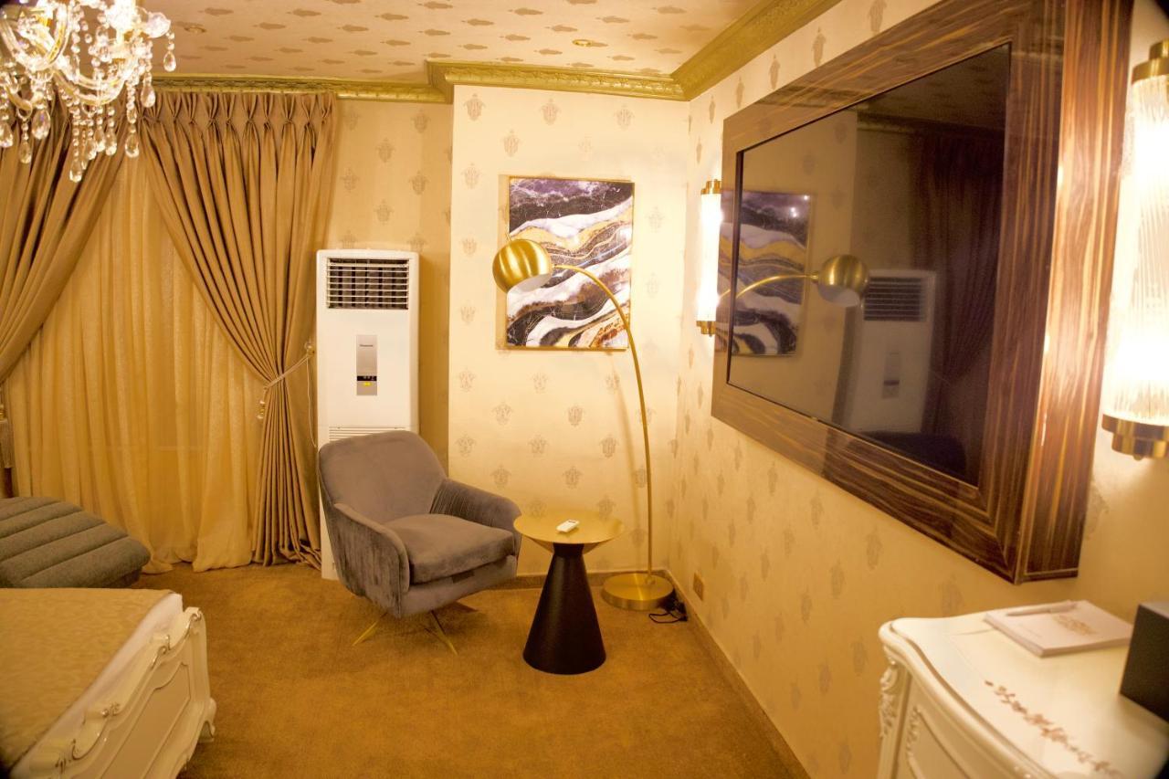 אבוג'ה No.1 Hotel מראה חיצוני תמונה
