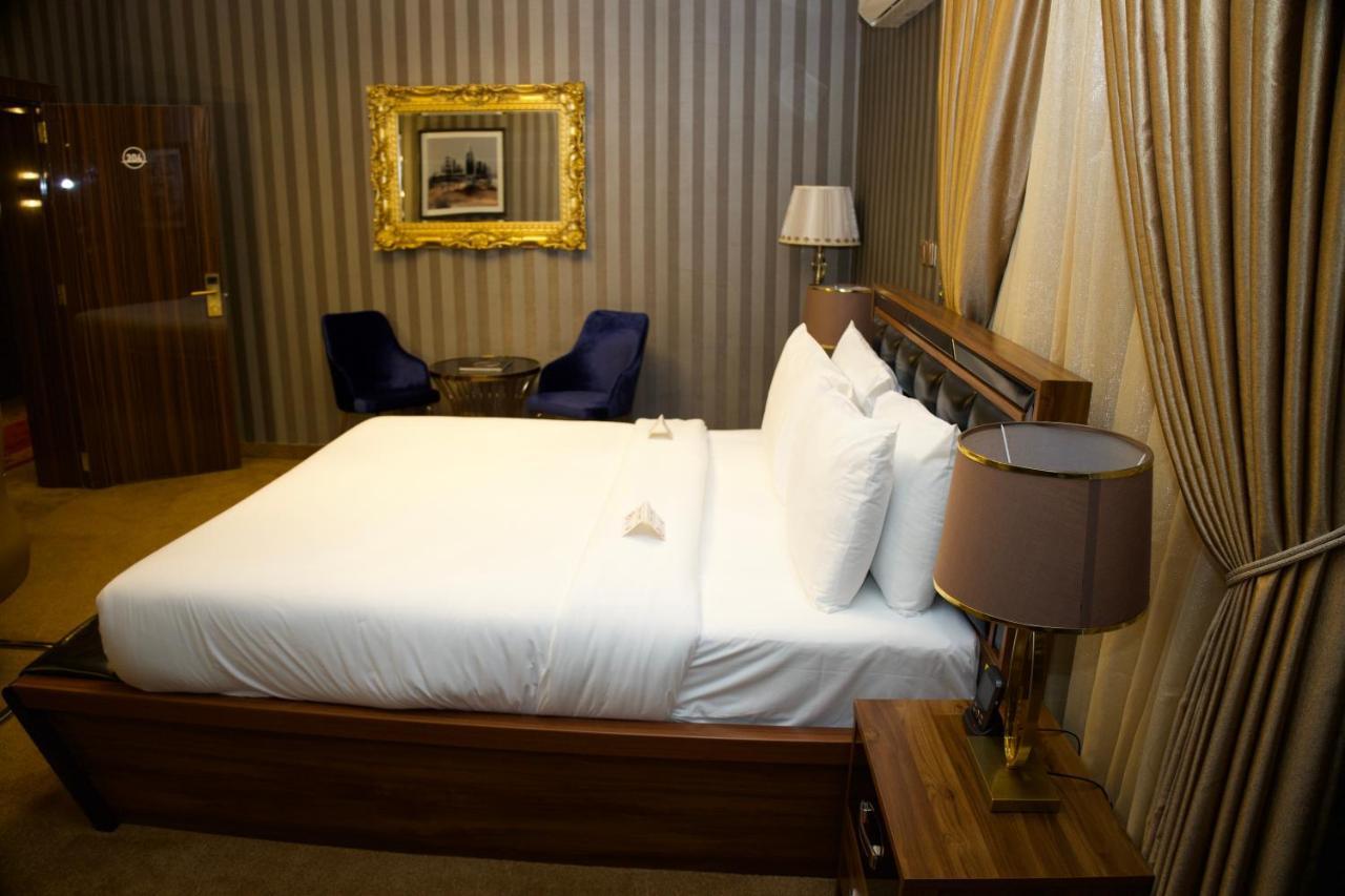 אבוג'ה No.1 Hotel מראה חיצוני תמונה